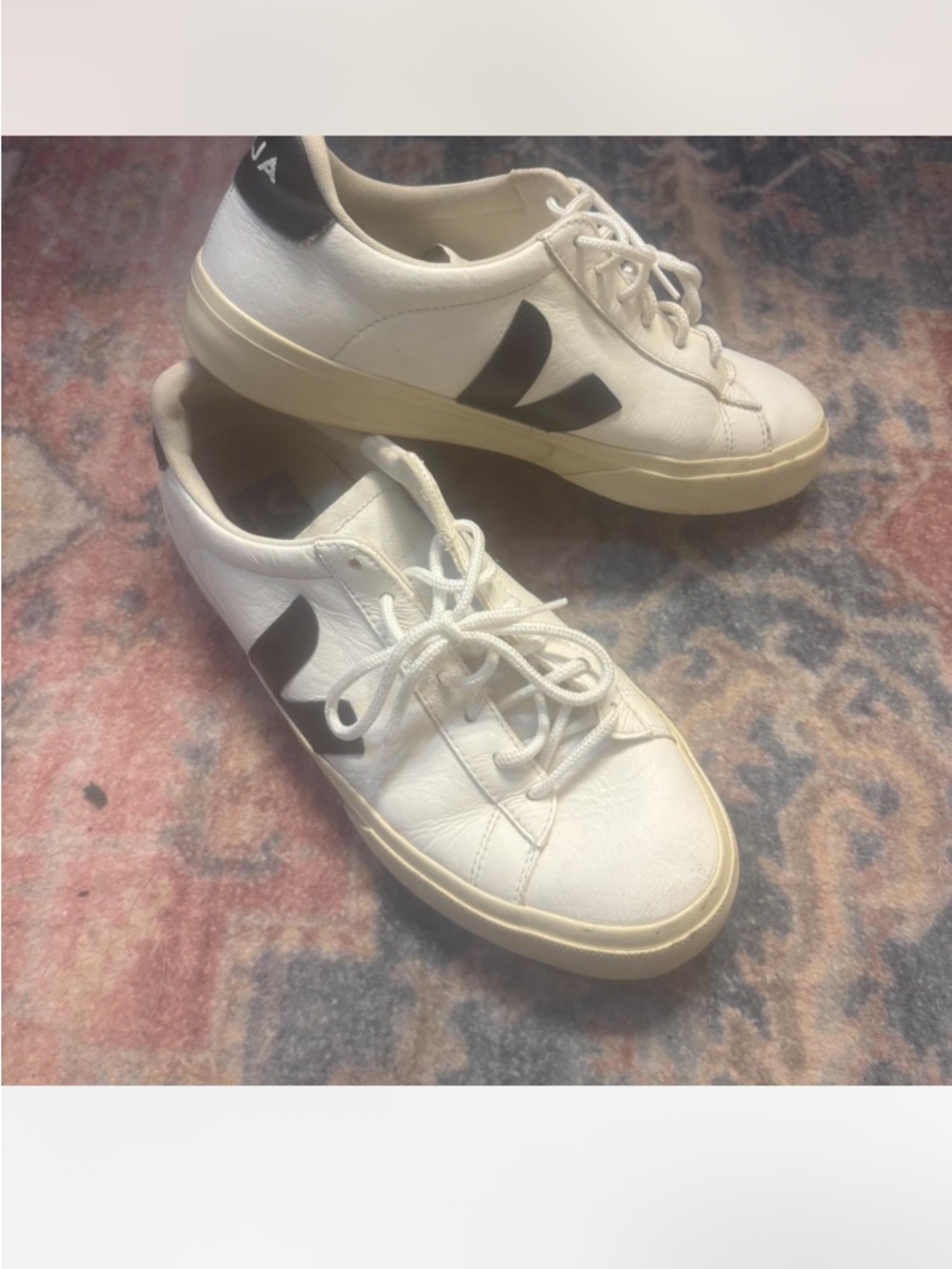 Veja V-10 White Leather Sneakers with Black V Detail size 9 (40)